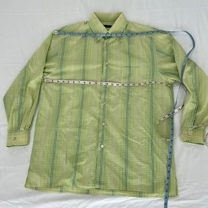 Ermenegildo Zegna men’s button down casual shirt. Size X large.